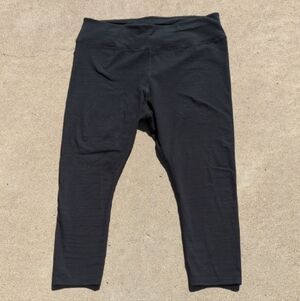 Pact Organic Everyday Cropped Legging, Black, STYLE RUNS SMALL, Fits M